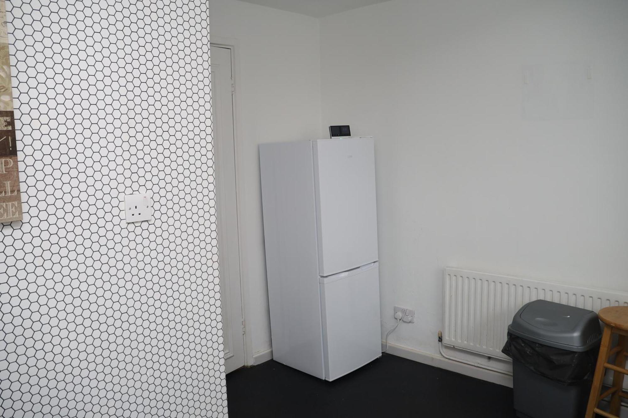 Superb 3 Bedroom Flat In Stafford Eksteriør billede